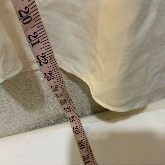 FRAME Gilian 100% Silk Puff-sleeve Top In white size small - Picture 8 of 15